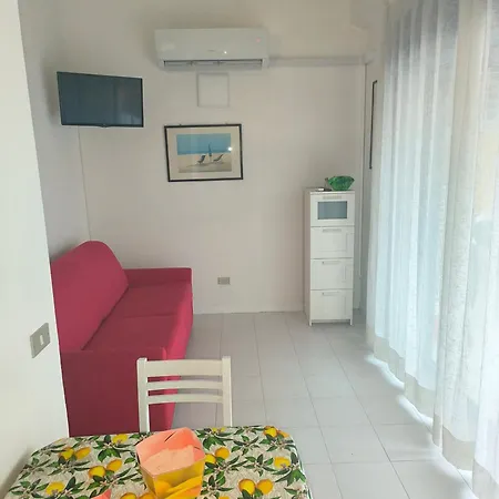Sul Mare Con Posto Auto E Terrazzo Apartment Marcelli Exterior photo